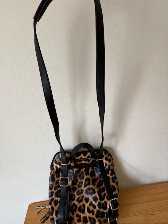 K. Carroll Billie Convertible Backpack Built-in Wallet Pebbled Faux Leather Rare main image 9